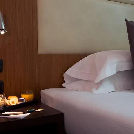 Four Points Flex By Sheraton Airport Hotel