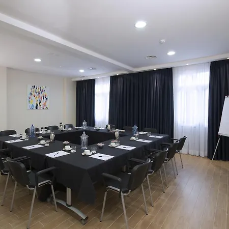 Four Points Flex By Sheraton Airport