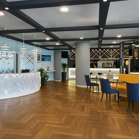 Four Points Flex By Sheraton Airport Hotel