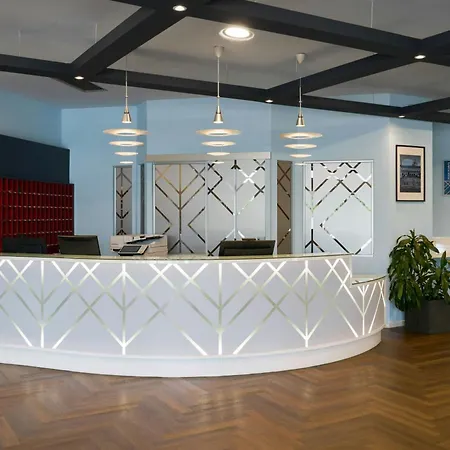 Four Points Flex By Sheraton Airport