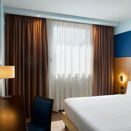Four Points Flex By Sheraton Airport