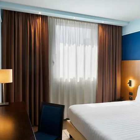 Four Points Flex By Sheraton Airport Hotel