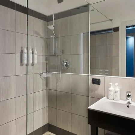 Hotel Four Points Flex By Sheraton Airport 4*