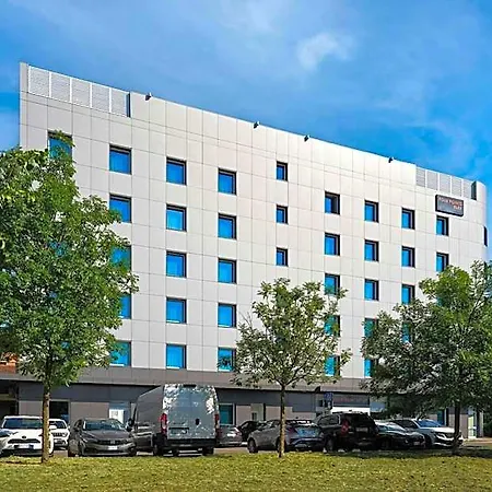 Four Points Flex By Sheraton Airport Hotel 4*