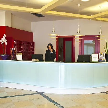 酒店 Four Points Flex By Sheraton Airport