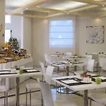 Hotel Four Points Flex By Sheraton Bologna Airport Bologna