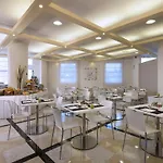 Four Points Flex By Sheraton Bologna Airport 4*