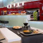 Four Points Flex By Sheraton Bologna Airport Hotel 4*