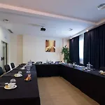 My One Ξενοδοχείο
